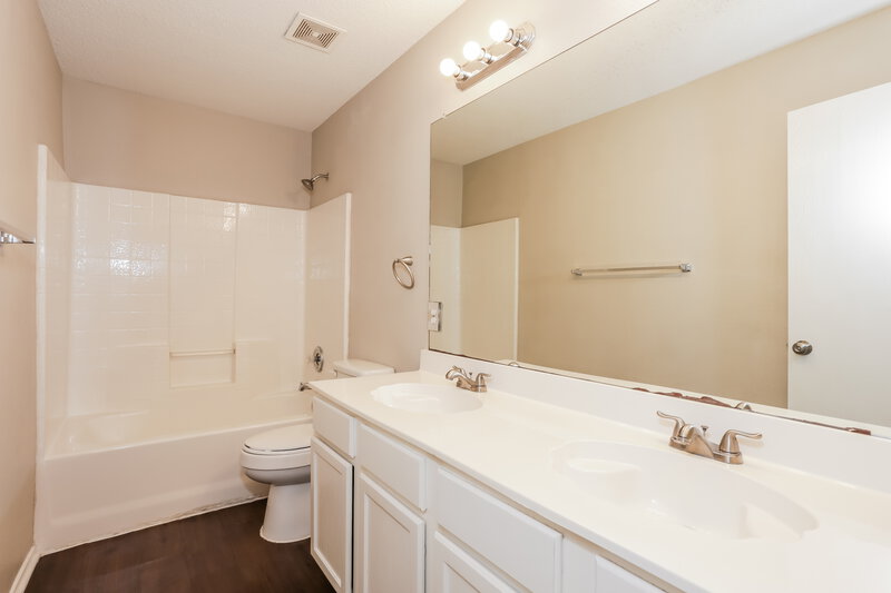 2,075/Mo, 8728 Polo Dr Fort Worth, TX 76123 Bathroom View