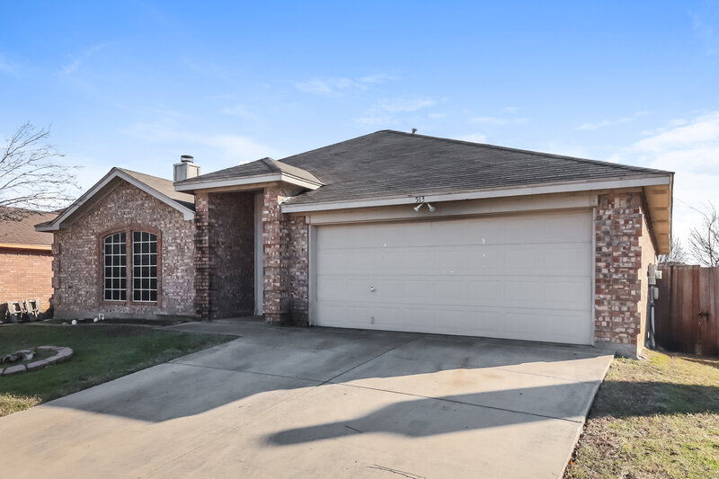 2,030/Mo, 513 Denise St Saginaw, TX 76179 Front View