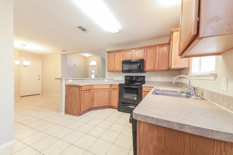 2,030/Mo, 513 Denise St Saginaw, TX 76179 Kitchen View 2