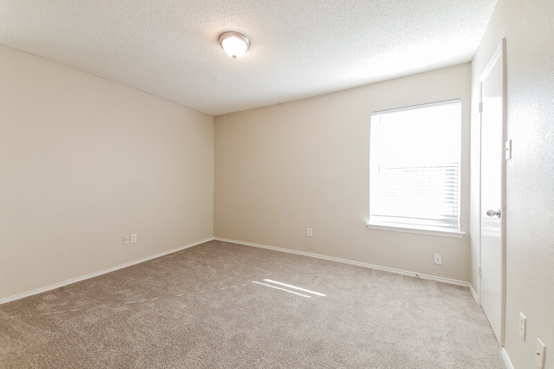 2,030/Mo, 513 Denise St Saginaw, TX 76179 Bedroom View 2
