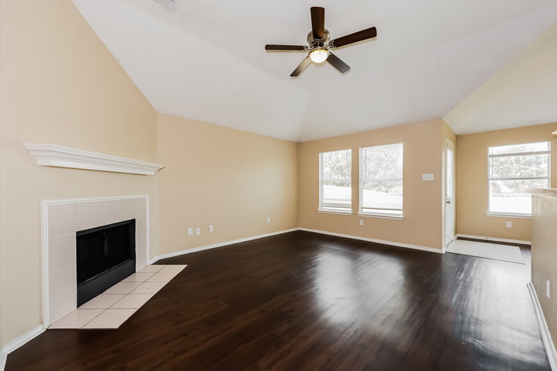 1,930/Mo, 2021 Wildwood Dr Forney, TX 75126 Living Room View