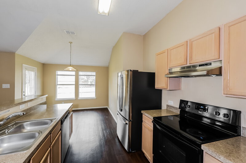 1,930/Mo, 2021 Wildwood Dr Forney, TX 75126 Kitchen View 2