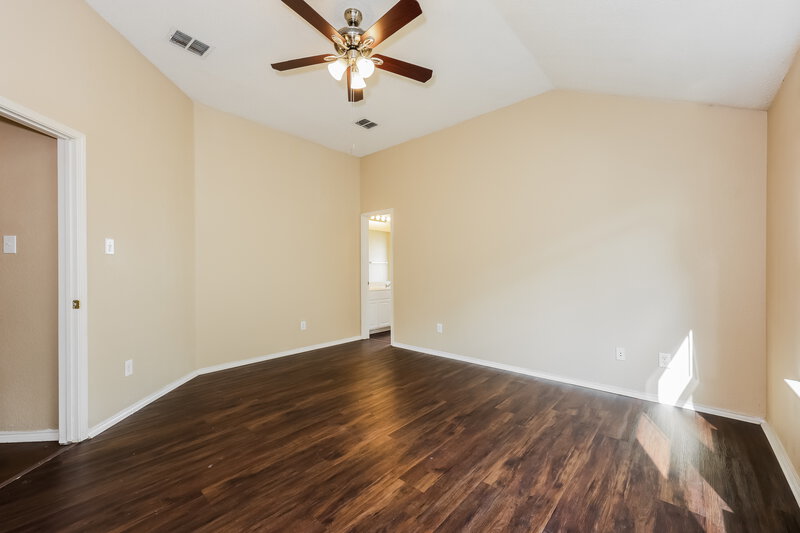 1,930/Mo, 2021 Wildwood Dr Forney, TX 75126 Main Bedroom View 2