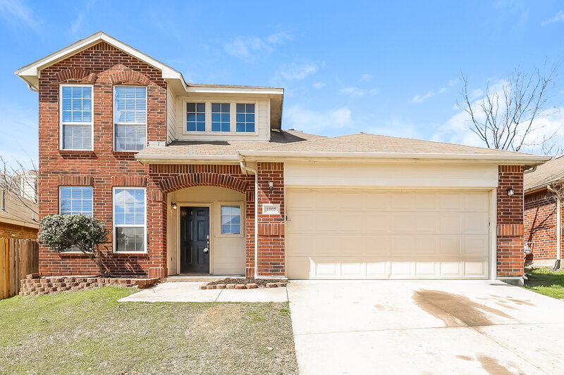 2,100/Mo, 4805 Barnhill Ln Fort Worth, TX 76135 External View