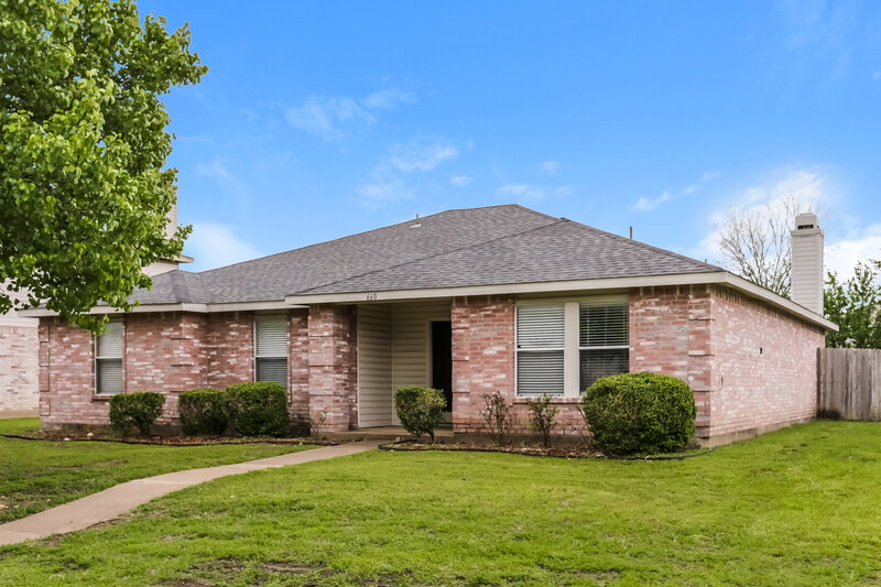 2,232/Mo, 660 Lowe Dr Cedar Hill, TX 75104 Front View