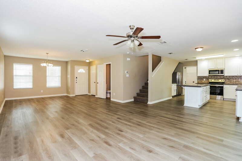 2,115/Mo, 2732 Maegen Cir Fort Worth, TX 76112 Living Room View