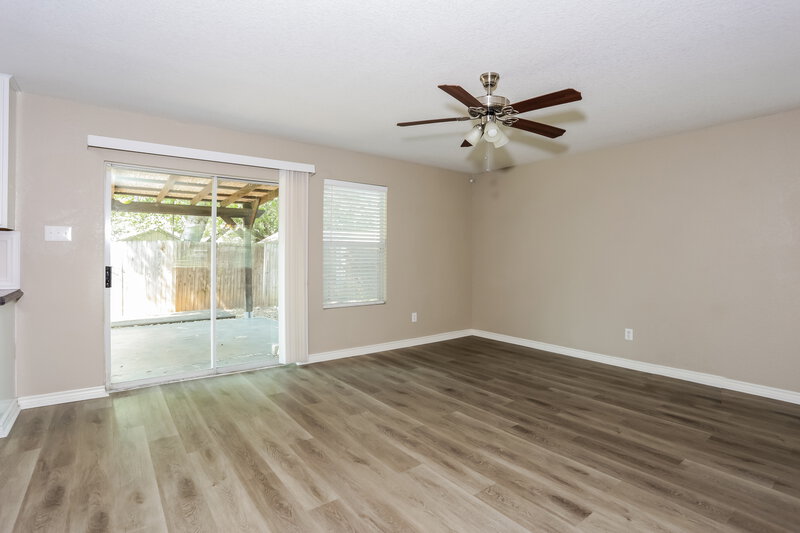 2,115/Mo, 2732 Maegen Cir Fort Worth, TX 76112 Dining Room View