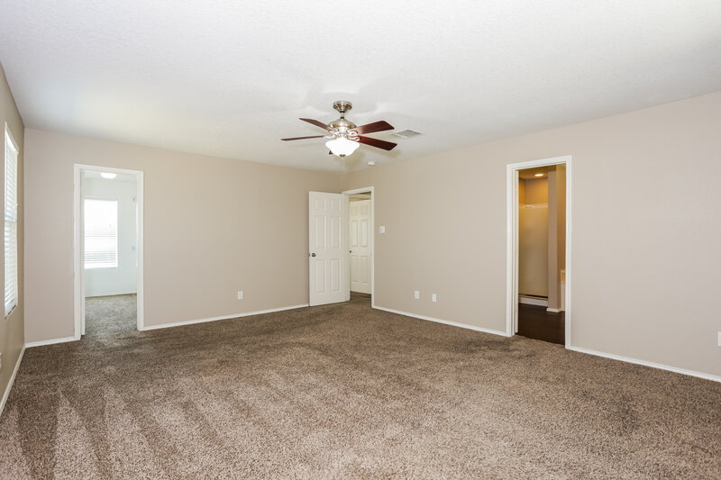 2,115/Mo, 2732 Maegen Cir Fort Worth, TX 76112 Main Bedroom View