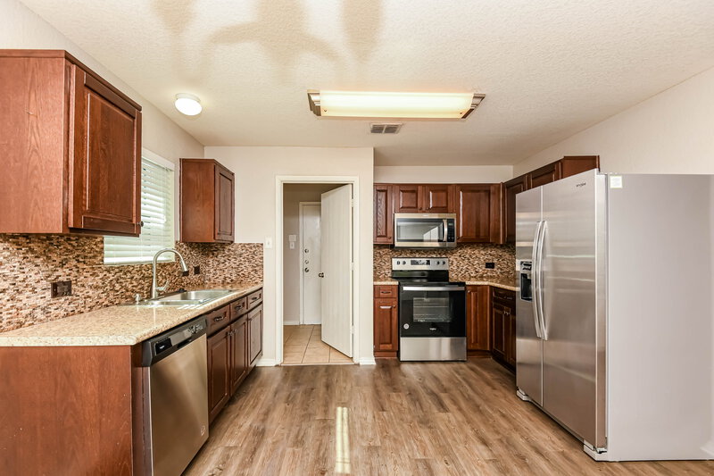 1,865/Mo, 5848 Parkview Hills Ln Fort Worth, TX 76179 Kitchen View