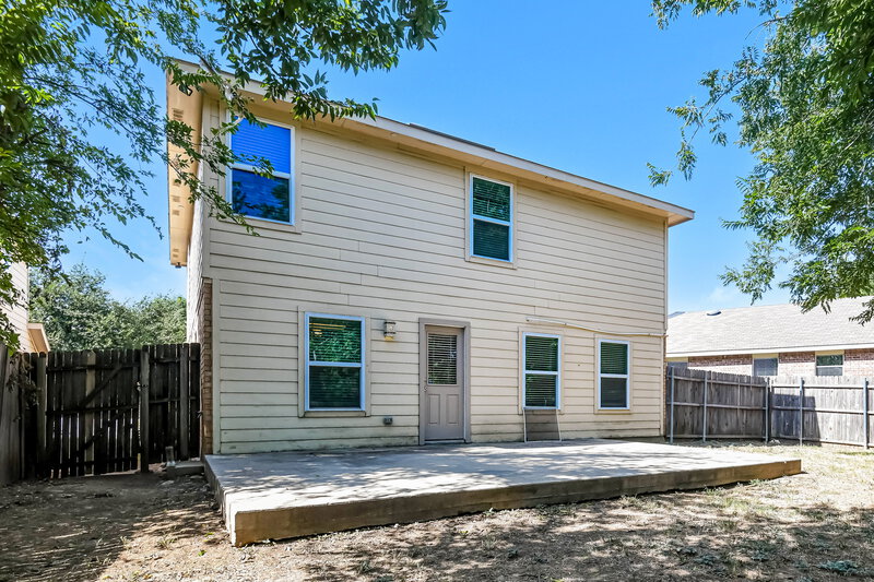 1,865/Mo, 5848 Parkview Hills Ln Fort Worth, TX 76179 Rear View