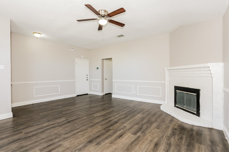 1,875/Mo, 1725 Whispering Cove Trl Fort Worth, TX 76134 Living Room View