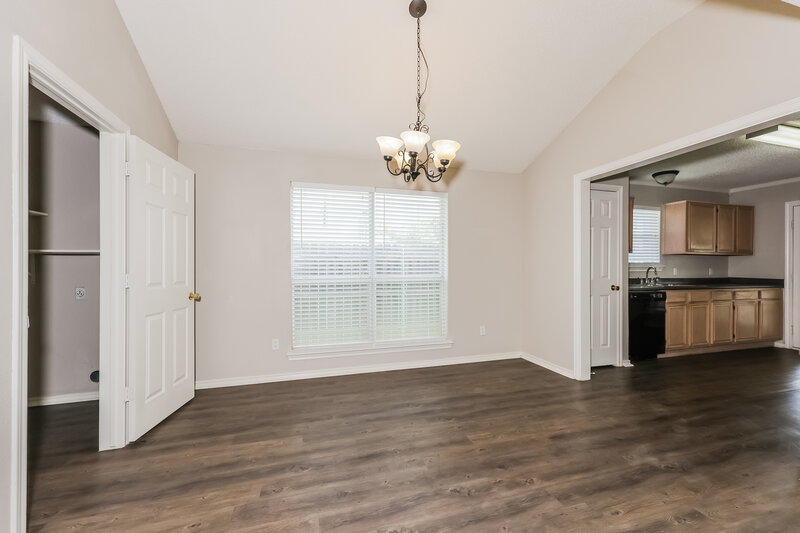 2,330/Mo, 10205 Pleasant Mound Dr Fort Worth, TX 76108 Dining Room View