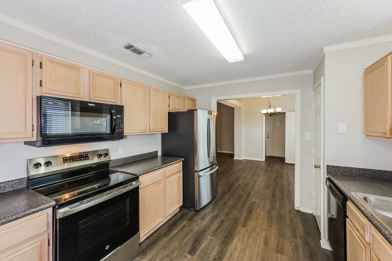 2,330/Mo, 10205 Pleasant Mound Dr Fort Worth, TX 76108 Kitchen View 3