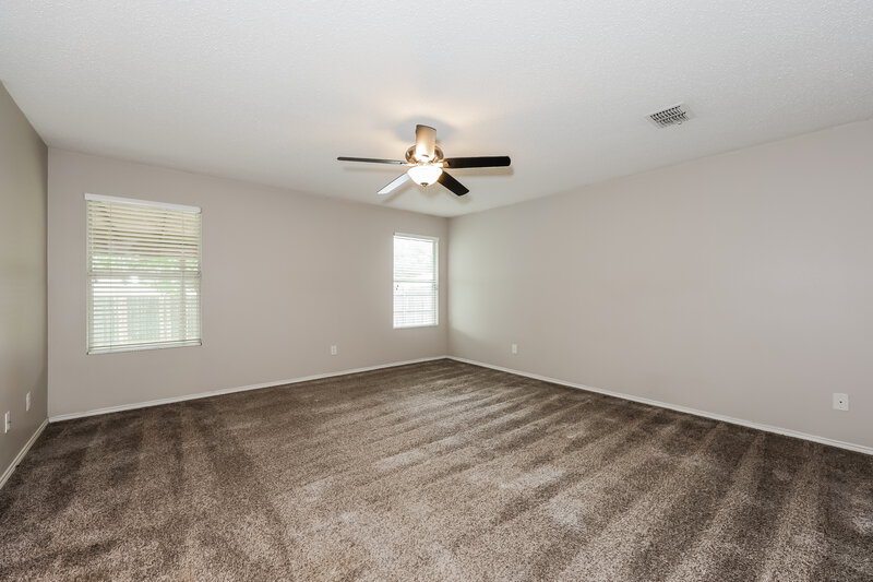 2,260/Mo, 8412 Seven Oaks Ln Denton, TX 76210 Main Bedroom View
