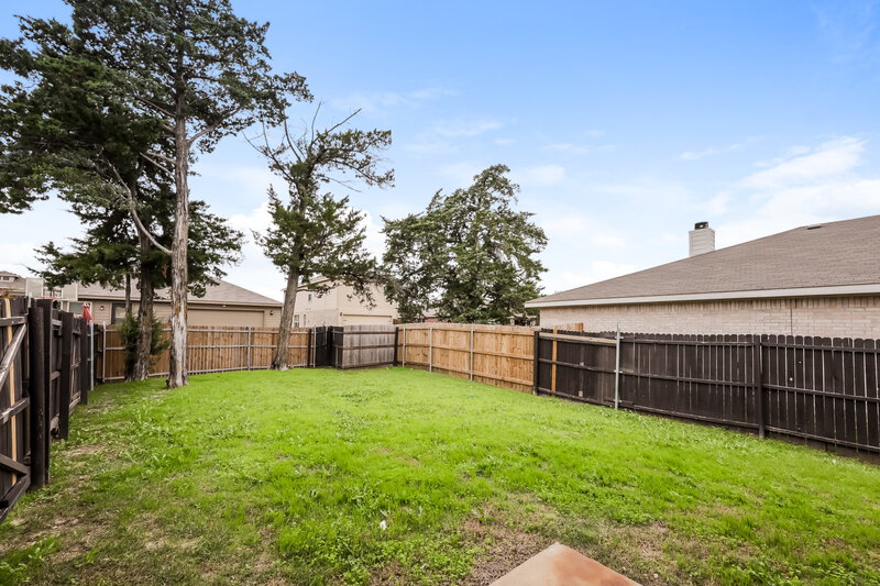 2,375/Mo, 1772 Sierra Trl Lancaster, TX 75146 Exterior View