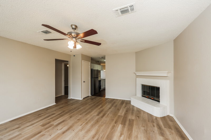 1,945/Mo, 12248 Ortega St Dallas, TX 75253 Living Room View 2