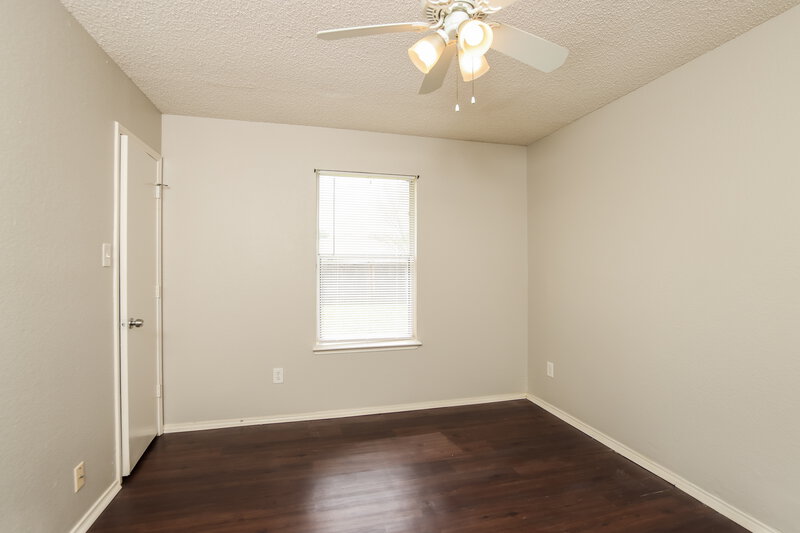 1,915/Mo, 12248 Ortega St Dallas, TX 75253 Bedroom View