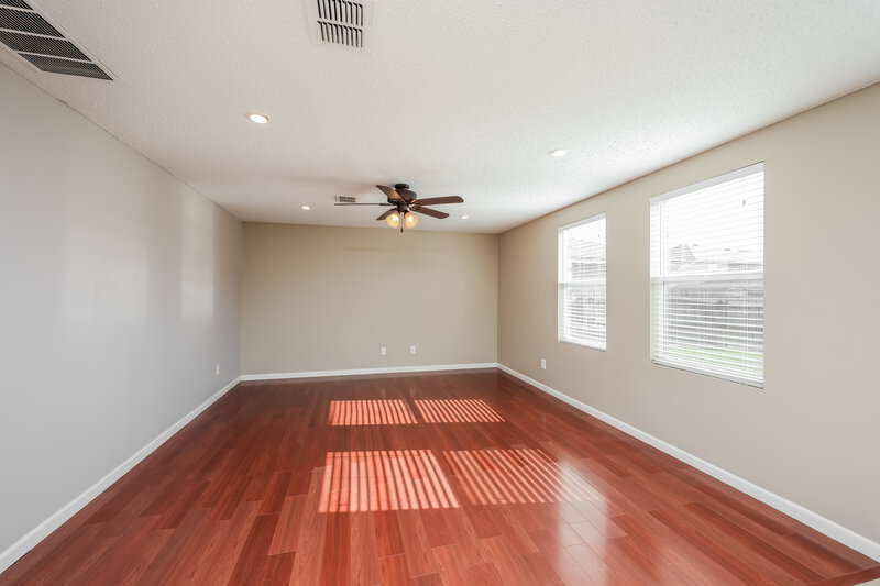 2,240/Mo, 1720 Carolina Ridge Way Justin, TX 76247 Dining Room View