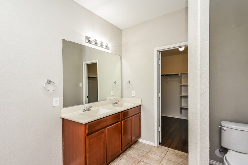 2,225/Mo, 900 W Bend Blvd Burleson, TX 76028 Misc View 7