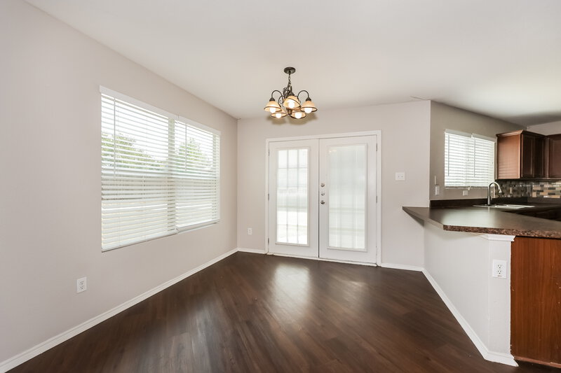 2,090/Mo, 8321 Cutter Hill Ave Fort Worth, TX 76134 Dining Room View