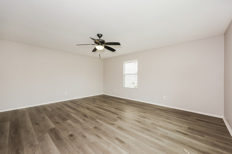 2,090/Mo, 8321 Cutter Hill Ave Fort Worth, TX 76134 Family Room View 2