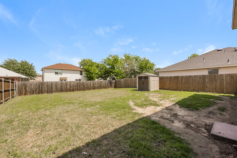 1,950/Mo, 312 Fawn Hill Dr Fort Worth, TX 76134 Rear View 2