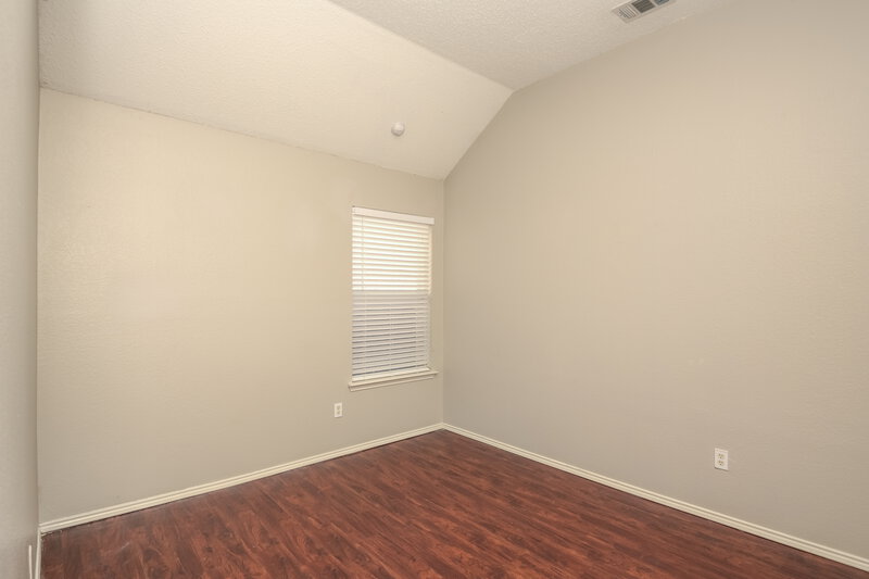 2,070/Mo, 11009 Deer Trl Fort Worth, TX 76140 Bedroom View