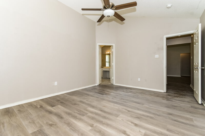 2,020/Mo, 114 Windmill Ridge Dr Rockwall, TX 75032 Main Bedroom View 2