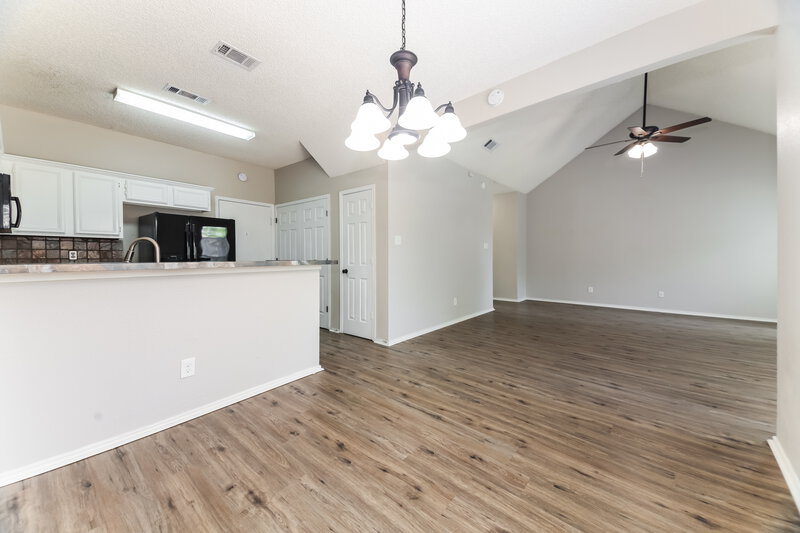 1,885/Mo, 5360 Waterford Dr Mesquite, TX 75150 Dining Room View 2