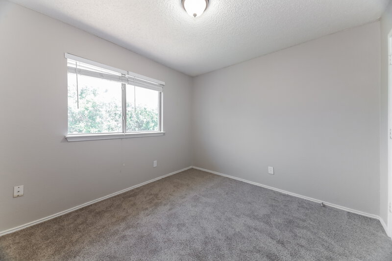 1,885/Mo, 5360 Waterford Dr Mesquite, TX 75150 Bedroom View 2