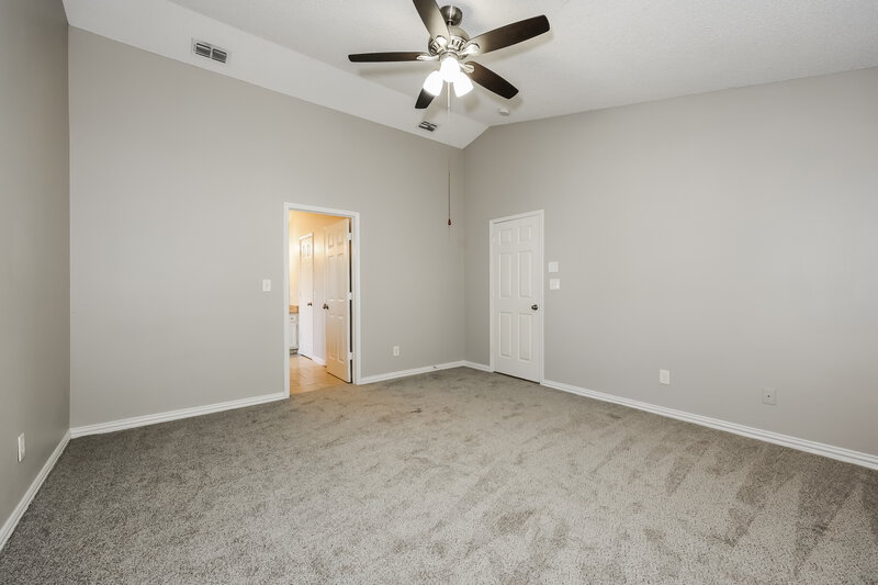 2,320/Mo, 930 Danforth Pl Arlington, TX 76017 Main Bedroom View 2