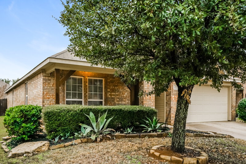 2,325/Mo, 12124 Rowsley Ln Burleson, TX 76028 Front View