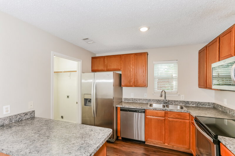 2,210/Mo, 10229 Dawson Trl Fort Worth, TX 76108 Kitchen View