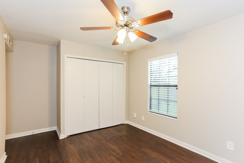 2,365/Mo, 1509 Lewis Trl Grand Prairie, TX 75052 Bedroom View 2