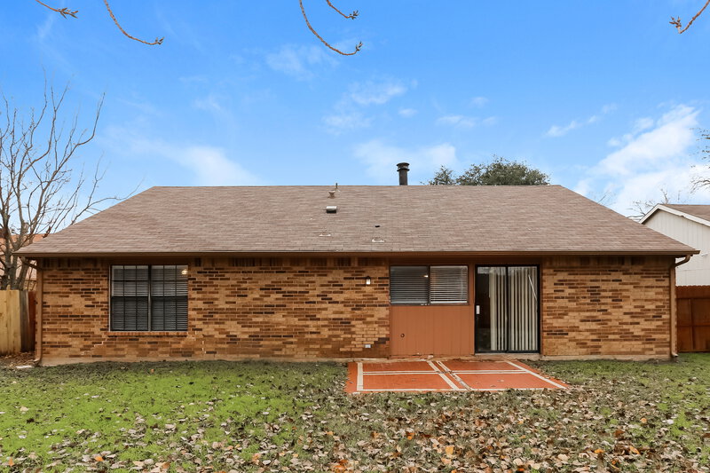 2,365/Mo, 1509 Lewis Trl Grand Prairie, TX 75052 Rear View 2