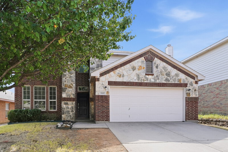 2,380/Mo, 10105 Cougar Trl Fort Worth, TX 76108 External View