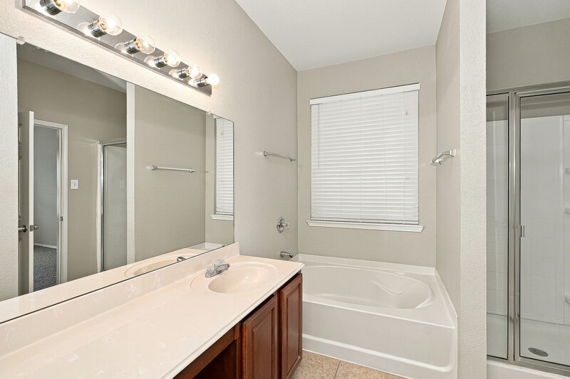 2,380/Mo, 10105 Cougar Trl Fort Worth, TX 76108 Misc View 12