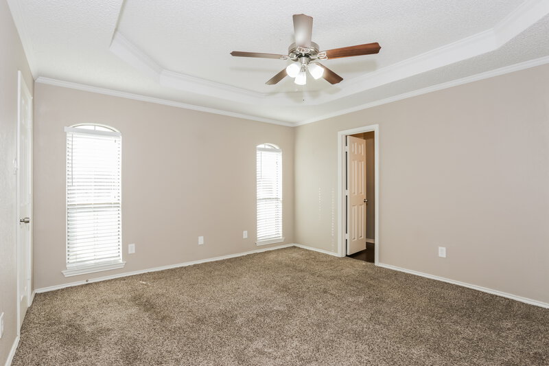 2,140/Mo, 849 Woodridge Cir Desoto, TX 75115 Main Bedroom View