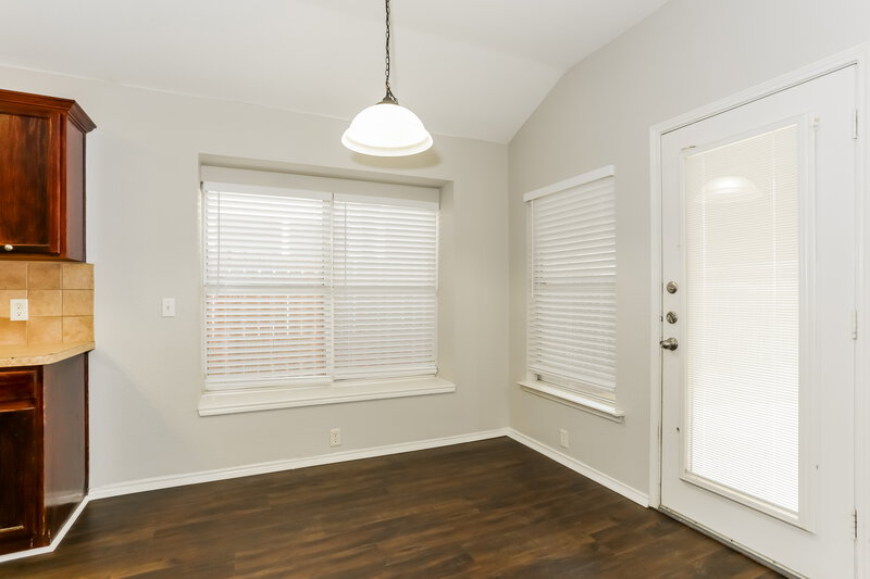 1,835/Mo, 8433 Asheville Ln Fort Worth, TX 76123 Breakfast Nook View