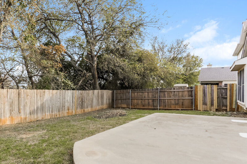 1,835/Mo, 8433 Asheville Ln Fort Worth, TX 76123 Rear View