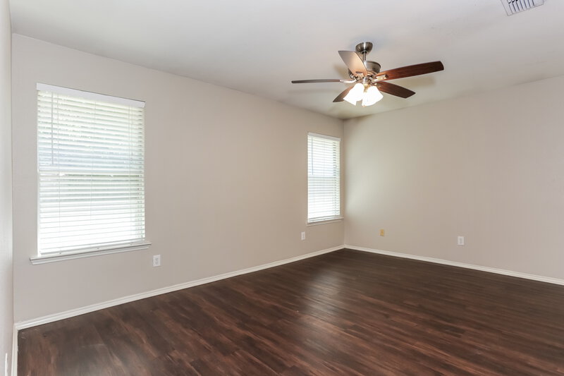1,775/Mo, 1124 Sandalwood Dr Fort Worth, TX 76140 Main Bedroom View