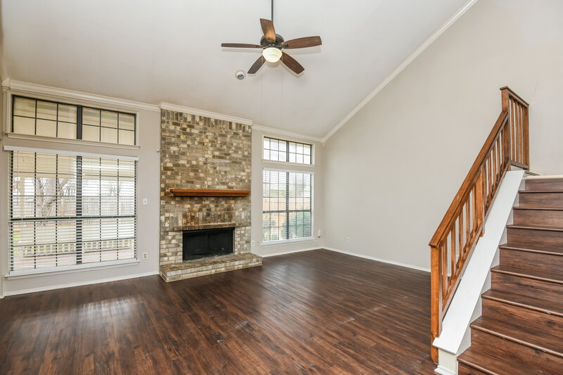 2,275/Mo, 2552 Forest Creek Dr Fort Worth, TX 76123 Living Room View