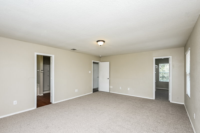 2,255/Mo, 7128 Little Mohican Dr Fort Worth, TX 76179 Main Bedroom View
