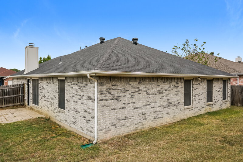 1,945/Mo, 1322 Misty Meadows Dr Midlothian, TX 76065 Rear View