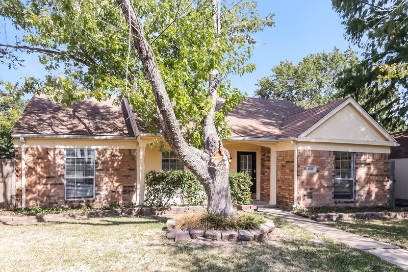 1,975/Mo, 1309 Newsome Rd Mesquite, TX 75149 Front View