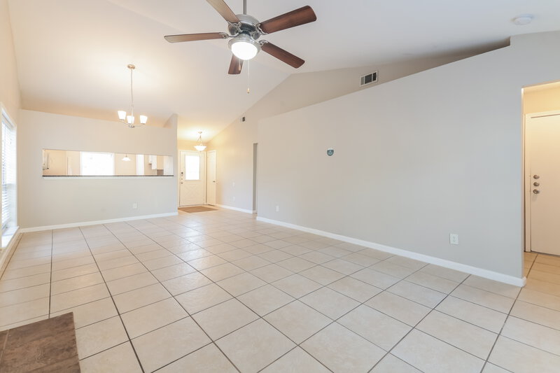 1,975/Mo, 1309 Newsome Rd Mesquite, TX 75149 Living Room View