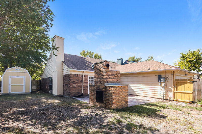 1,975/Mo, 1309 Newsome Rd Mesquite, TX 75149 Rear View