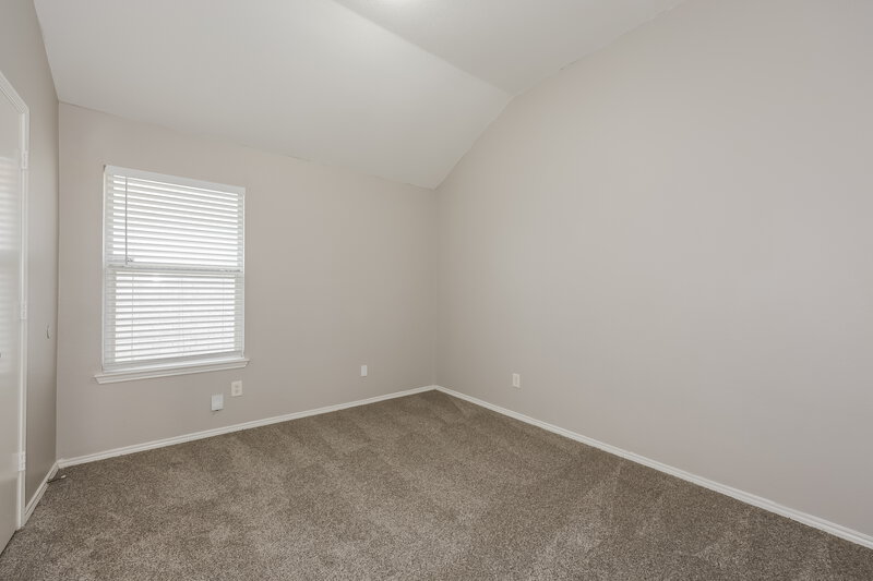 2,080/Mo, 709 Gillon Dr Arlington, TX 76001 Bedroom View 2