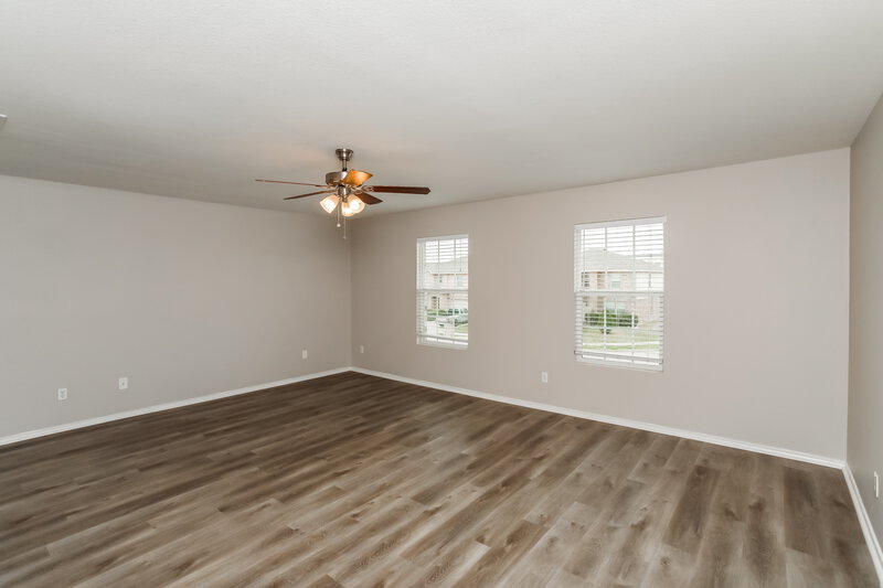 2,195/Mo, 1936 Shasta View Dr Justin, TX 76247 Main Bedroom View