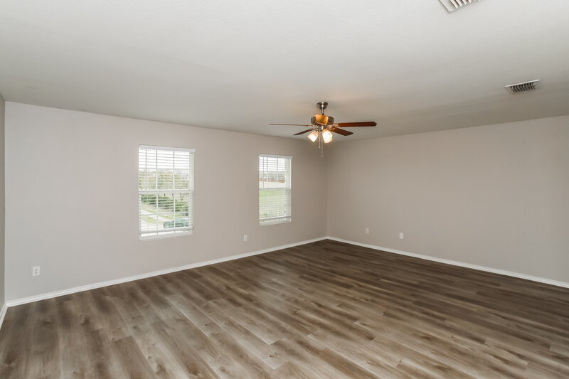 2,195/Mo, 1936 Shasta View Dr Justin, TX 76247 Main Bedroom View 2
